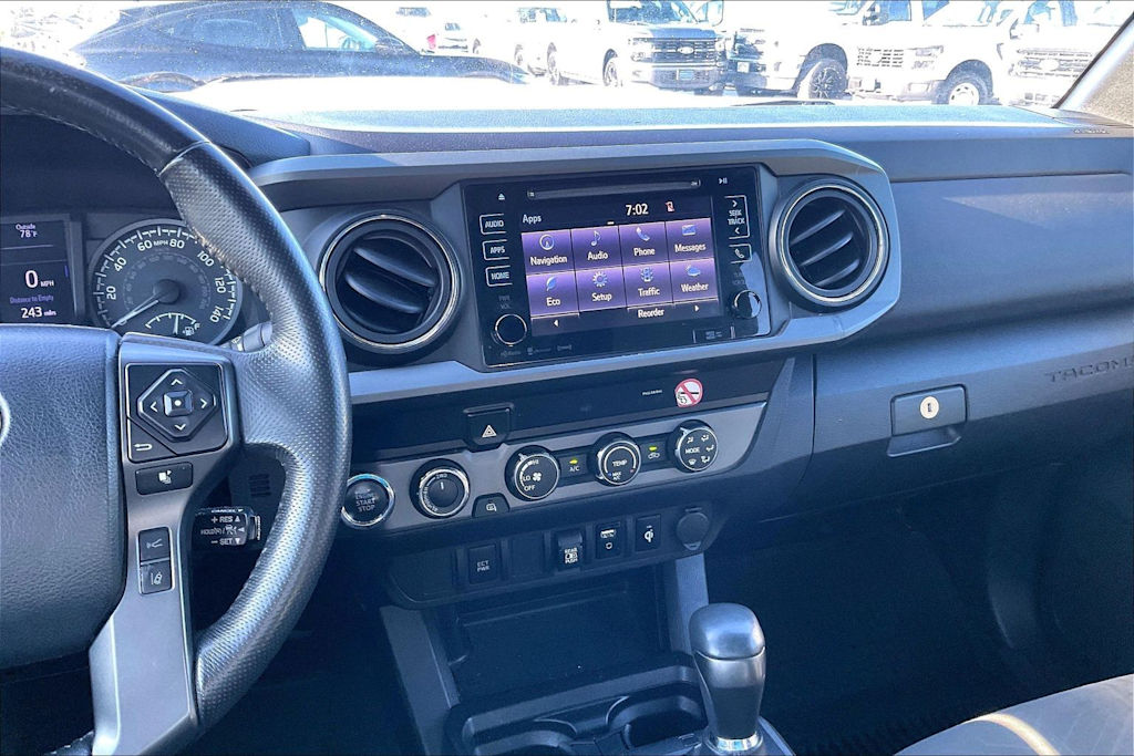 Thumbnail: 2019 Toyota Tacoma - 16
