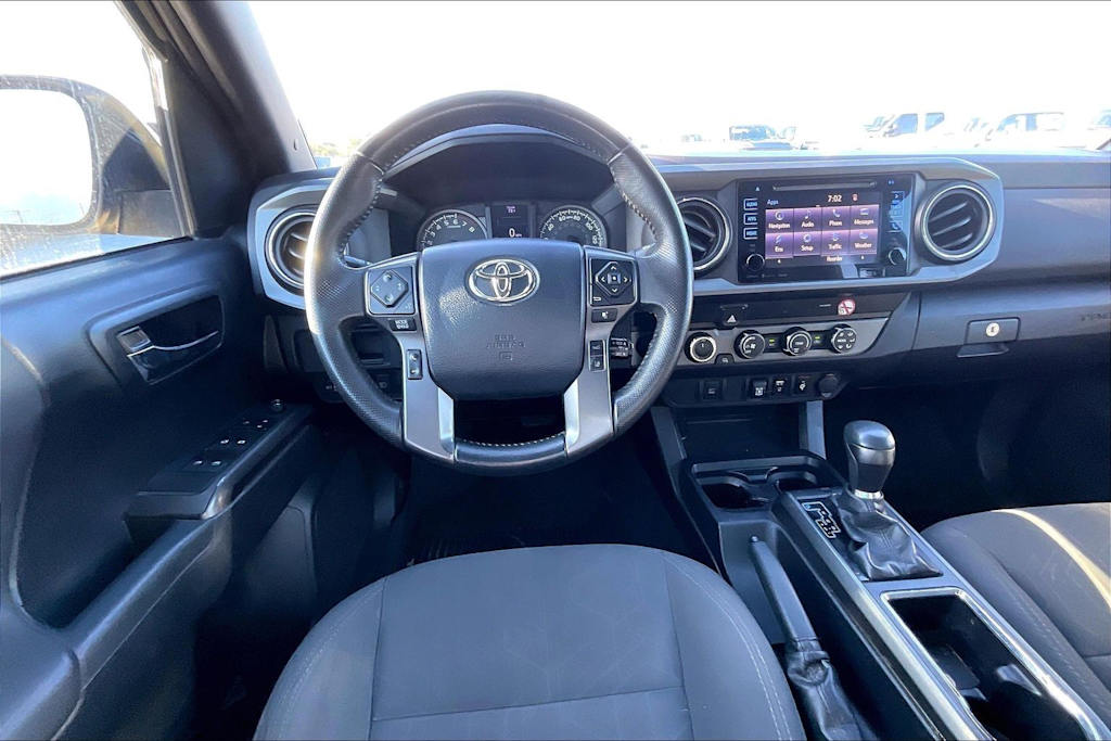 Thumbnail: 2019 Toyota Tacoma - 14