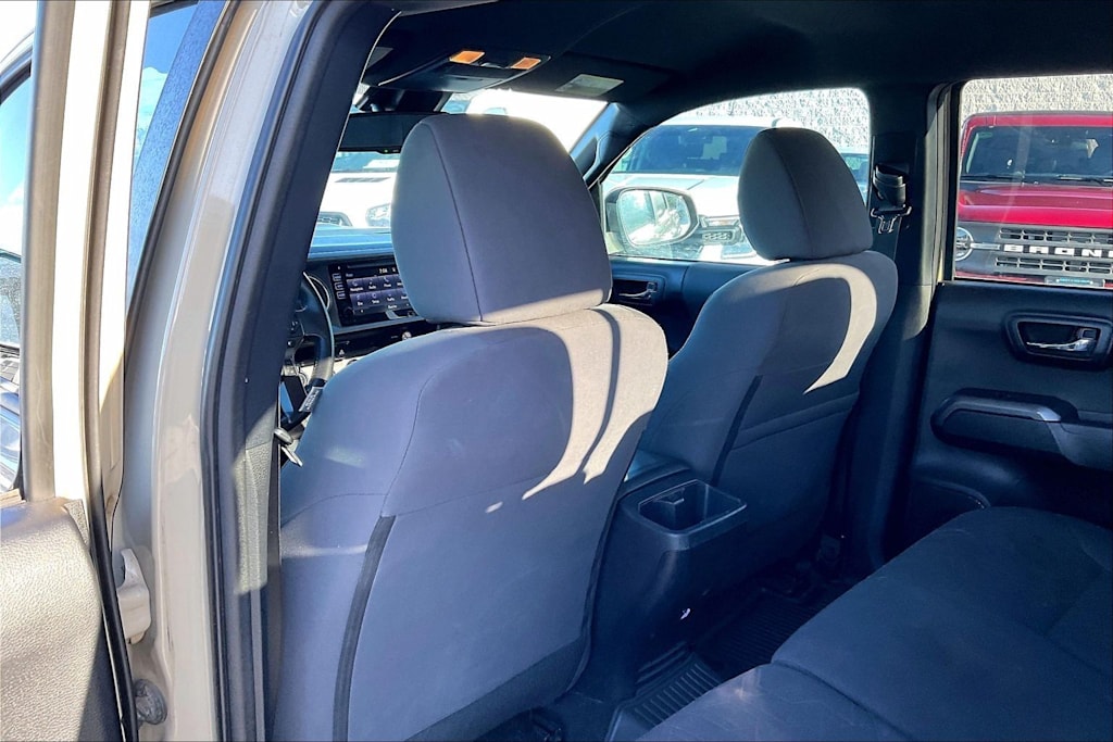 Thumbnail: 2019 Toyota Tacoma - 13