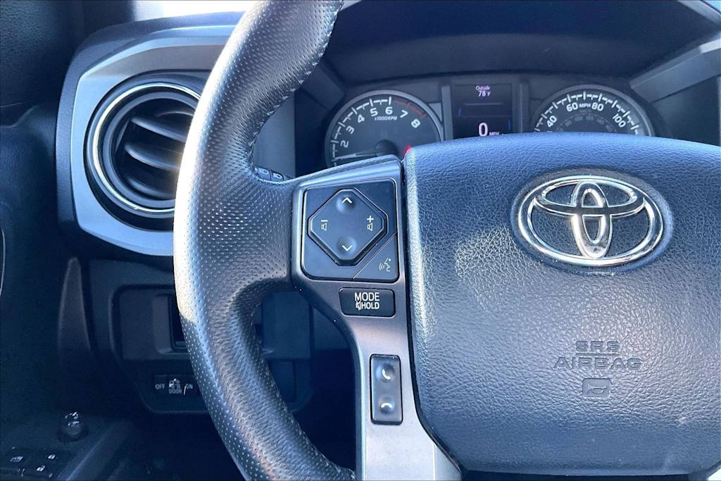 Thumbnail: 2019 Toyota Tacoma - 25
