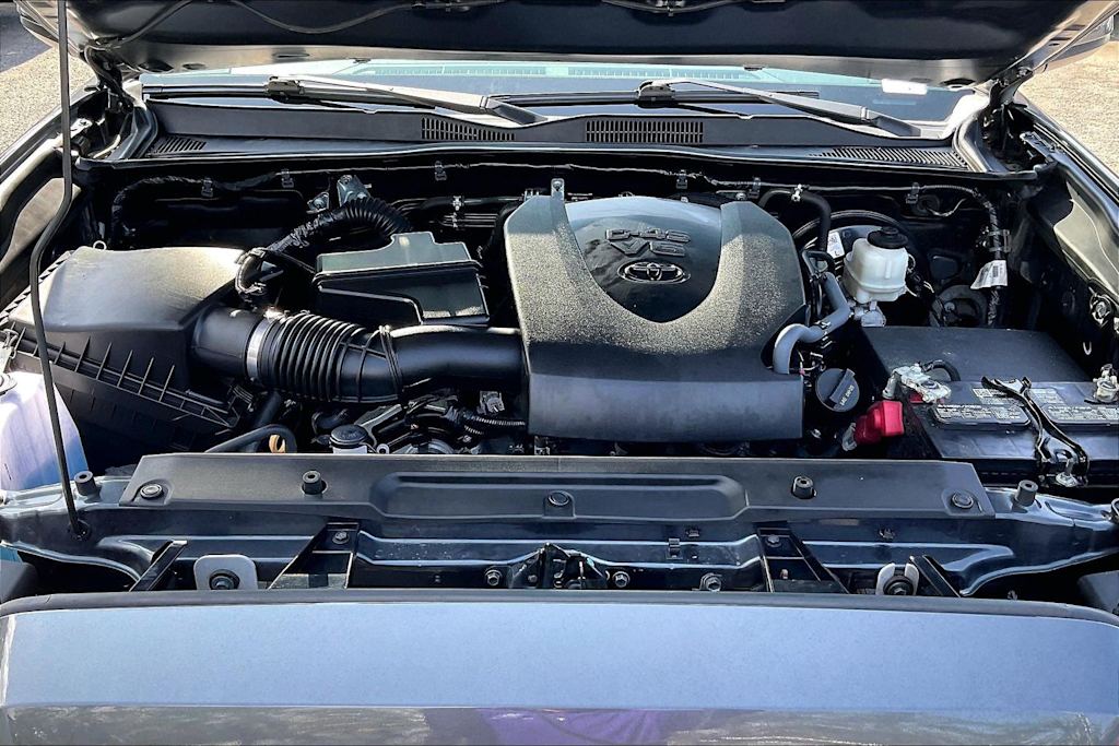 Thumbnail: 2021 Toyota Tacoma - 9