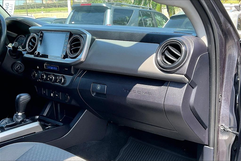 Thumbnail: 2021 Toyota Tacoma - 24