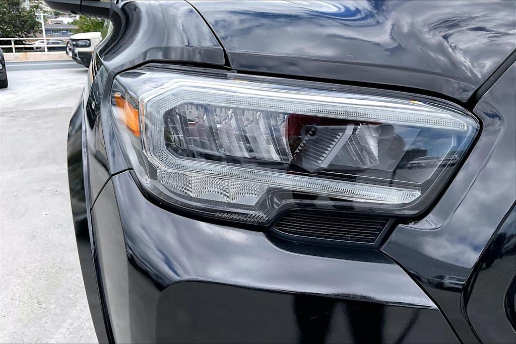 Thumbnail: 2023 Toyota Tacoma - 31