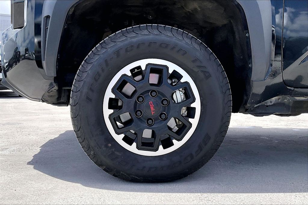 Thumbnail: 2024 Toyota Tacoma - 8