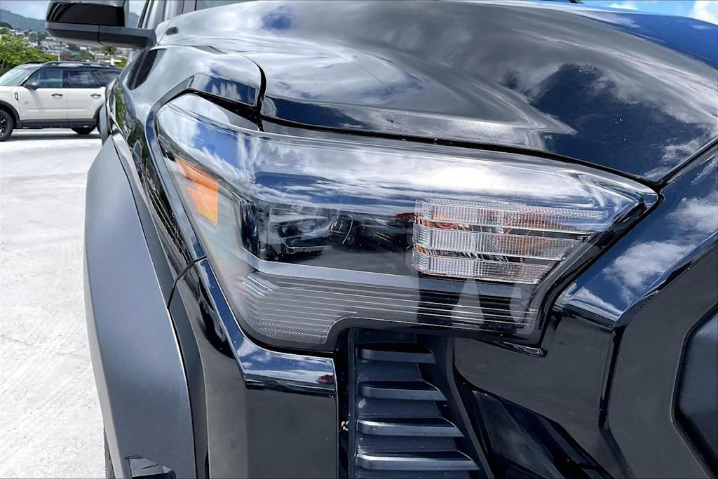 Thumbnail: 2024 Toyota Tacoma - 31