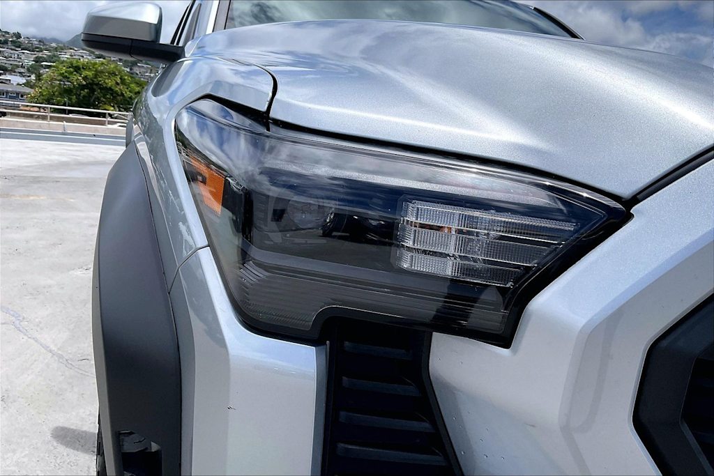 Thumbnail: 2024 Toyota Tacoma - 31