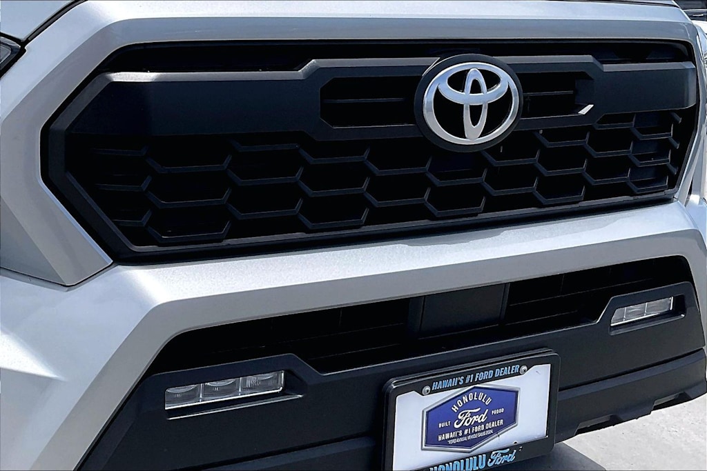 Thumbnail: 2024 Toyota Tacoma - 33