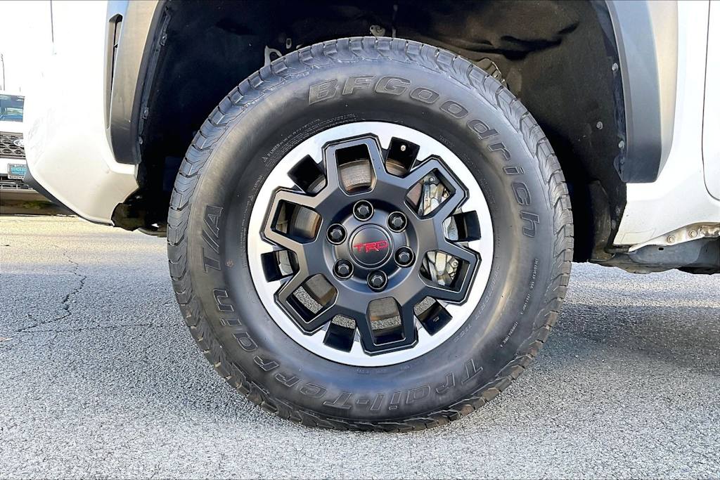 Thumbnail: 2024 Toyota Tacoma - 8