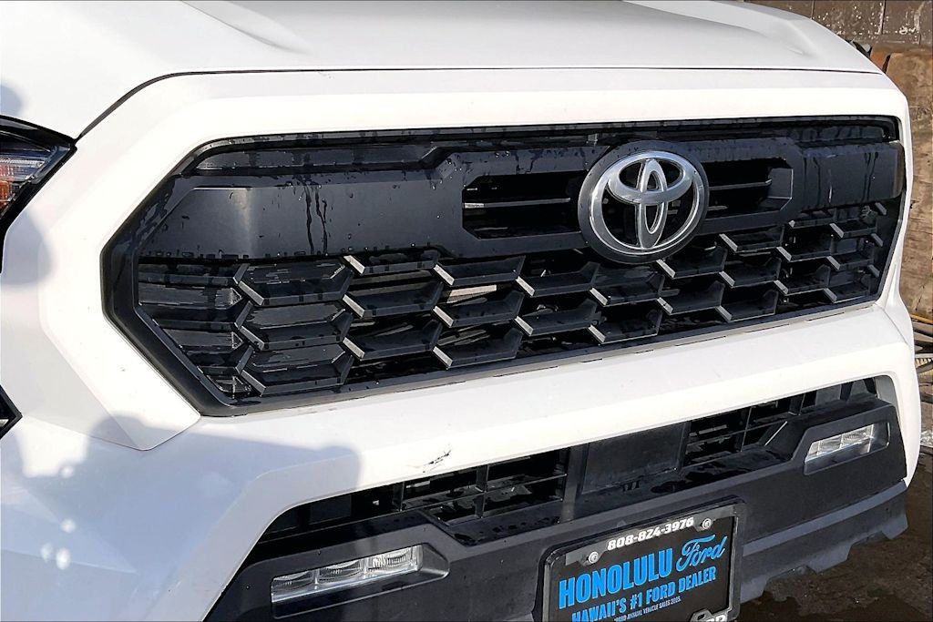 Thumbnail: 2024 Toyota Tacoma - 33