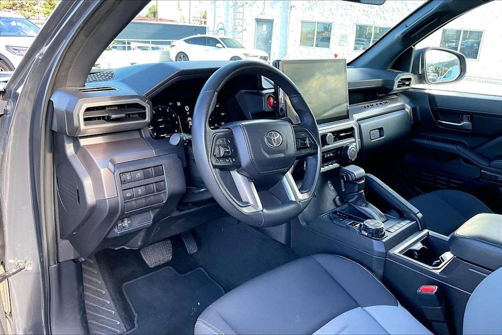 Thumbnail: 2025 Toyota Tacoma - 2