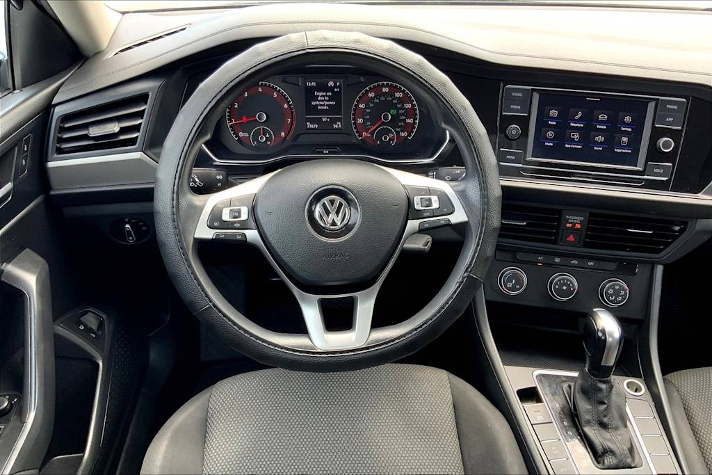 Thumbnail: 2021 Volkswagen Jetta - 14