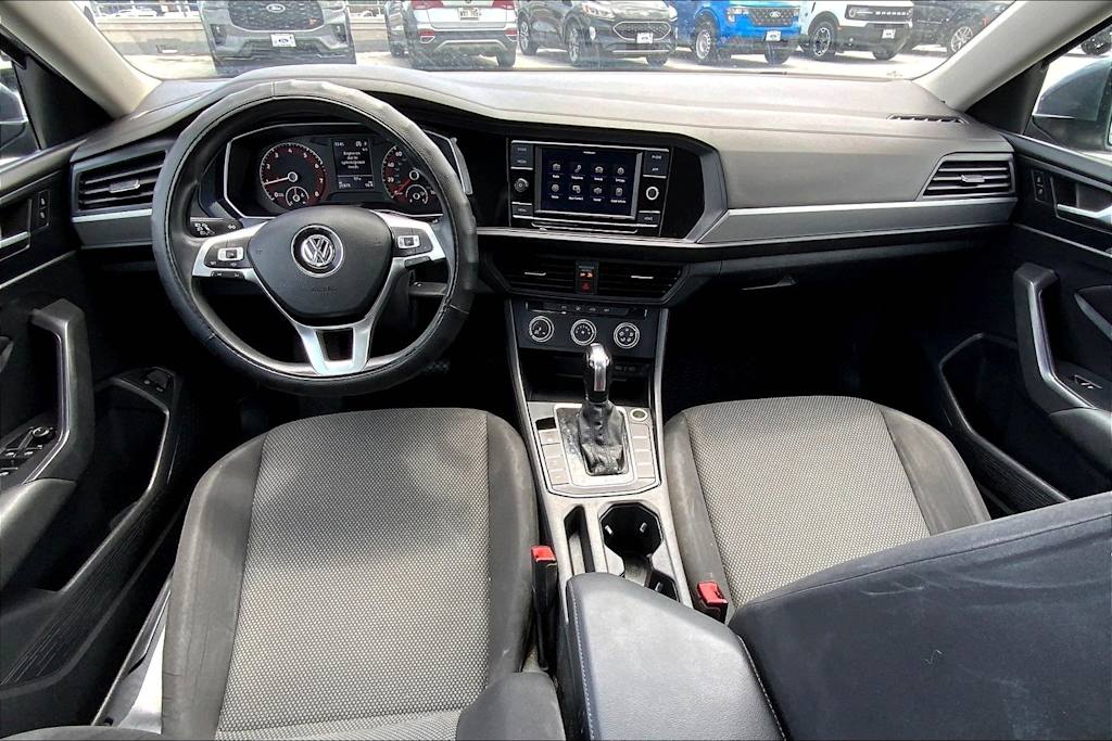 Thumbnail: 2021 Volkswagen Jetta - 10