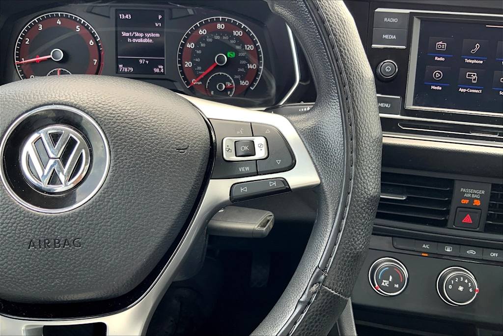 Thumbnail: 2021 Volkswagen Jetta - 25