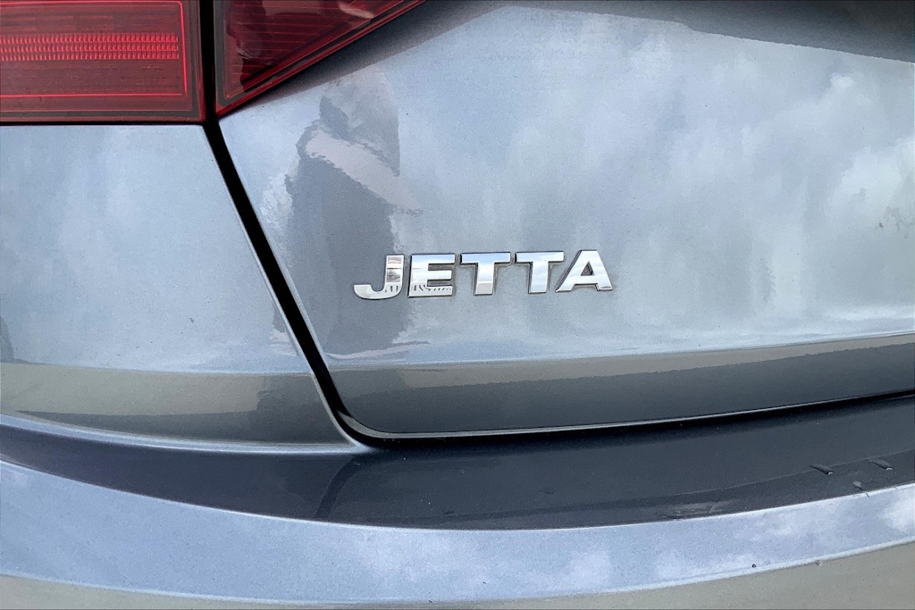 Thumbnail: 2021 Volkswagen Jetta - 7