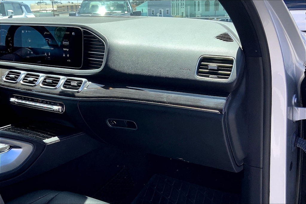 Thumbnail: 2020 Mercedes-Benz GLE - 23