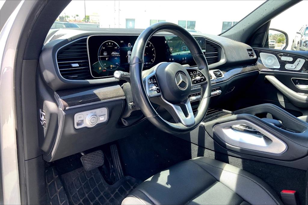 Thumbnail: 2020 Mercedes-Benz GLE - 2