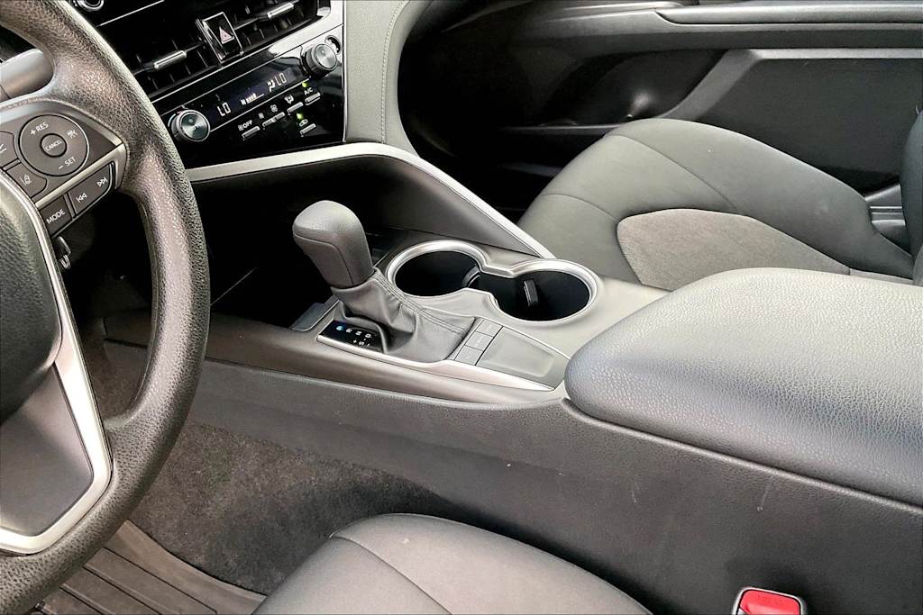 Thumbnail: 2023 Toyota Camry - 17