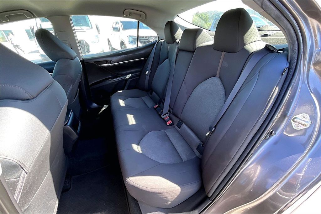 Thumbnail: 2020 Toyota Camry - 13