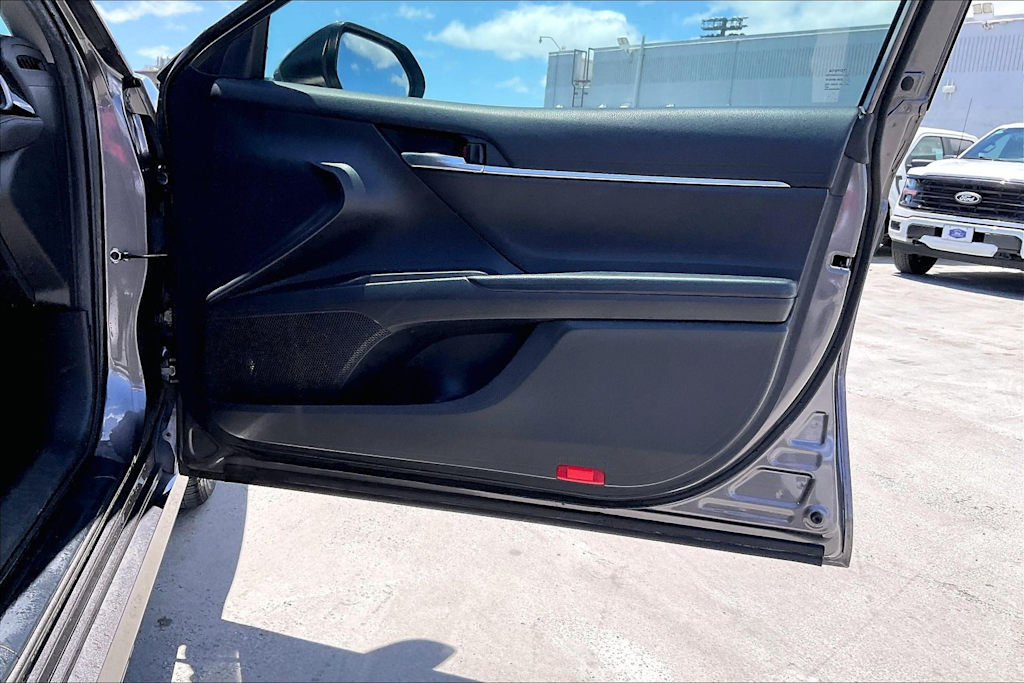 Thumbnail: 2022 Toyota Camry - 28