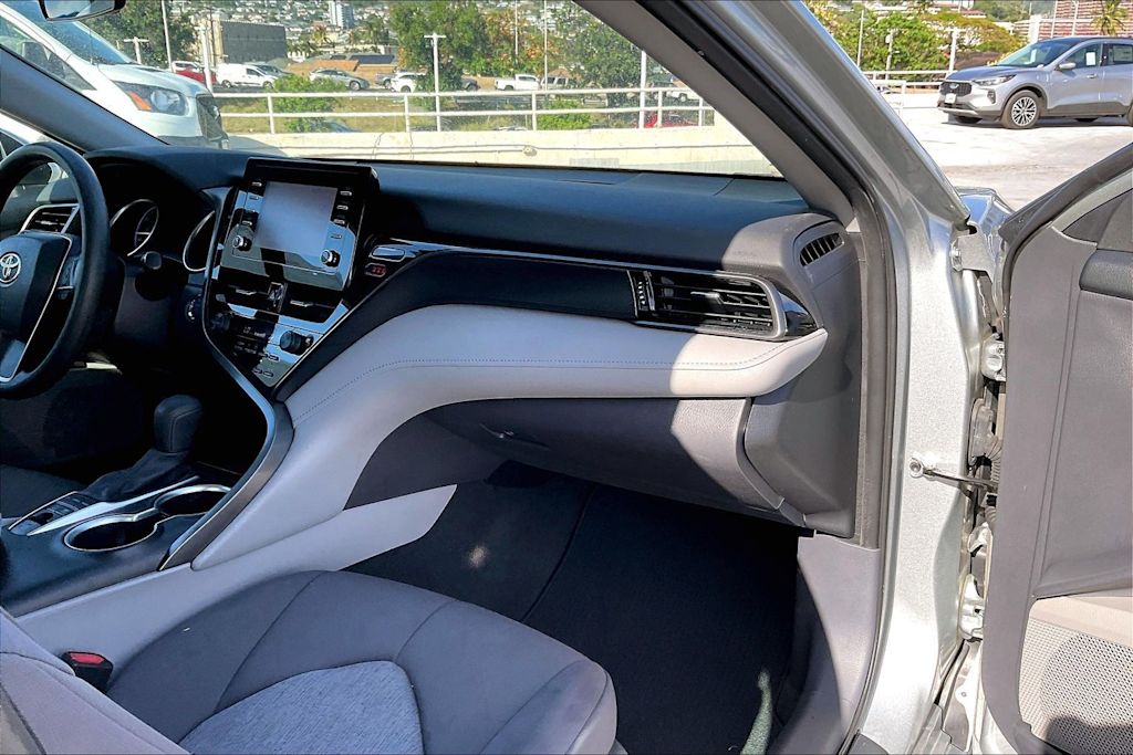 Thumbnail: 2021 Toyota Camry - 24