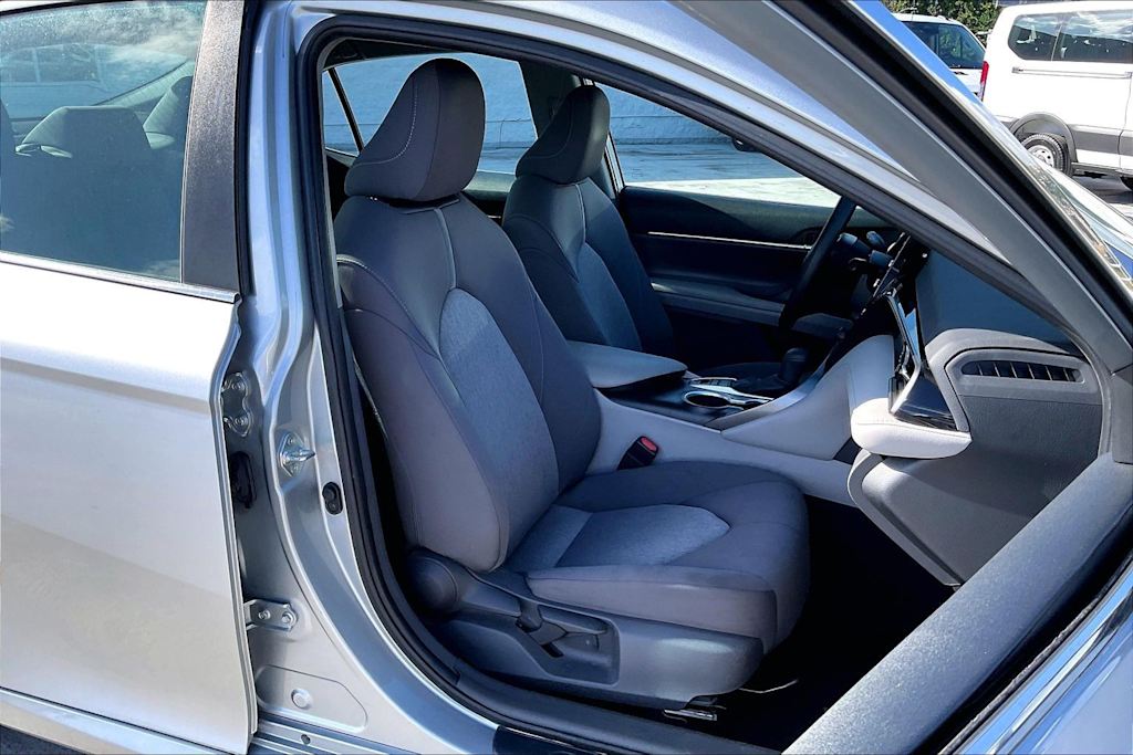 Thumbnail: 2021 Toyota Camry - 12