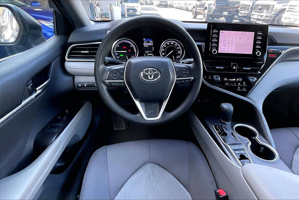 Thumbnail: 2021 Toyota Camry - 14