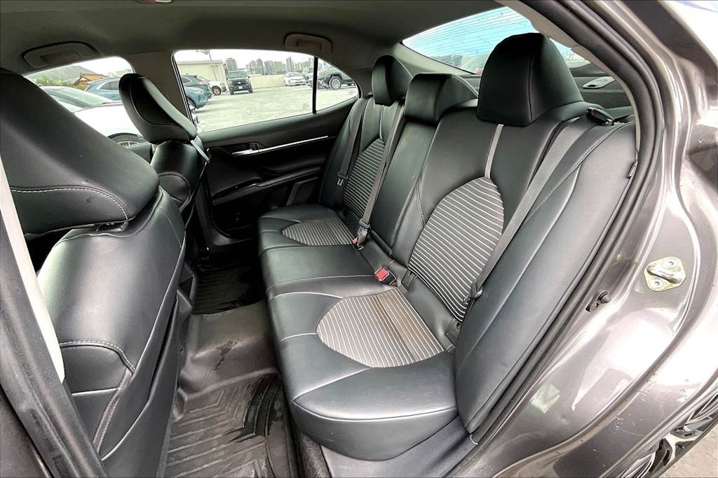 Thumbnail: 2020 Toyota Camry - 29
