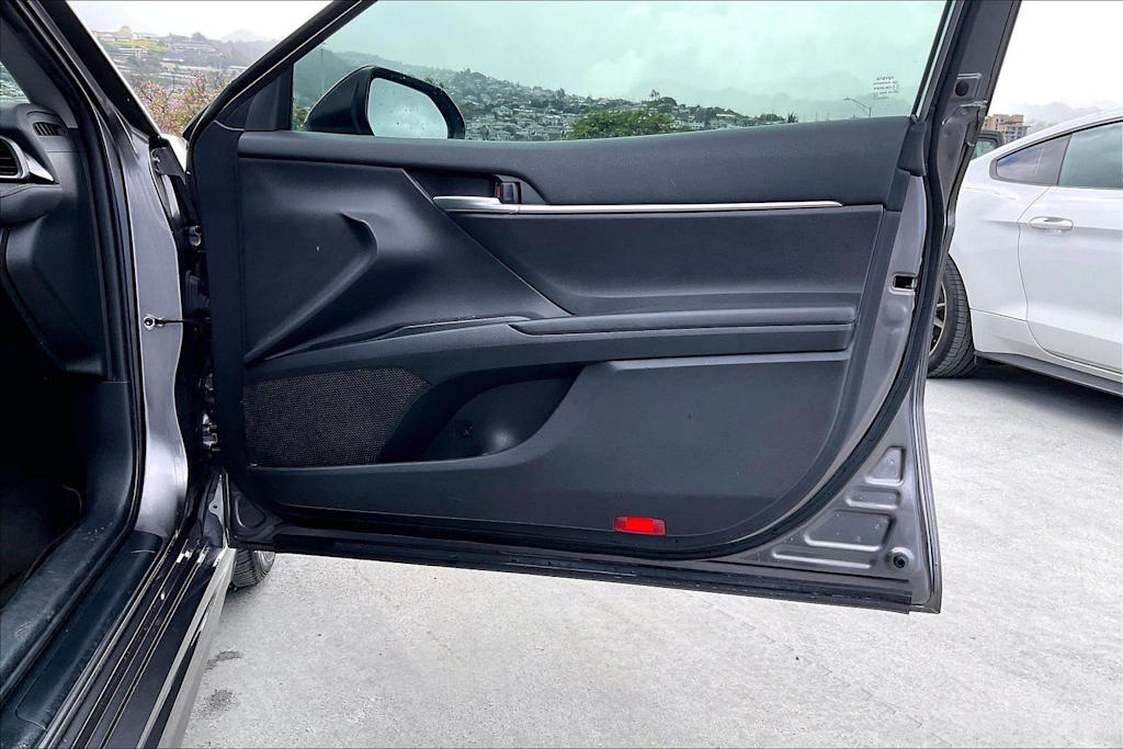 Thumbnail: 2020 Toyota Camry - 28