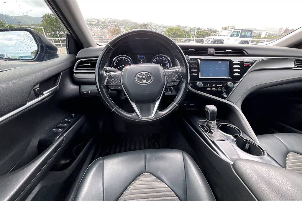 Thumbnail: 2020 Toyota Camry - 14