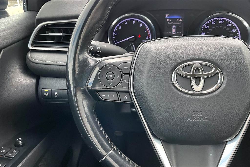 Thumbnail: 2020 Toyota Camry - 24