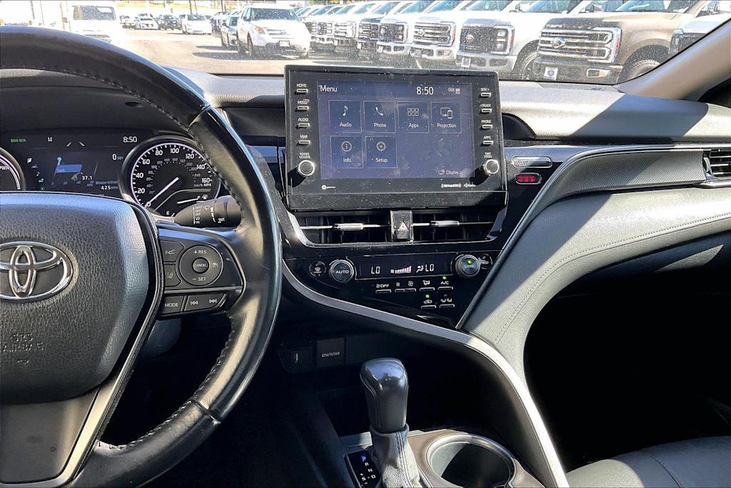 Thumbnail: 2021 Toyota Camry - 15