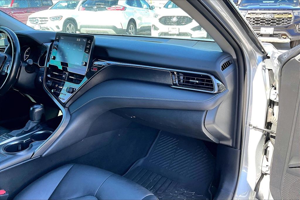 Thumbnail: 2021 Toyota Camry - 25