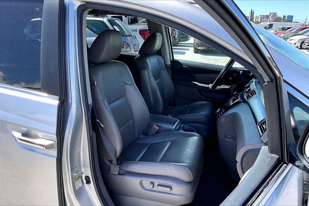 Thumbnail: 2015 Honda Odyssey - 12