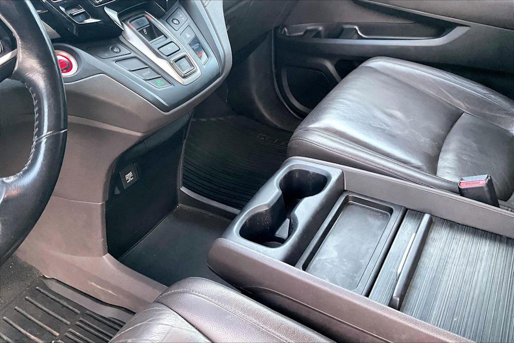 Thumbnail: 2018 Honda Odyssey - 17