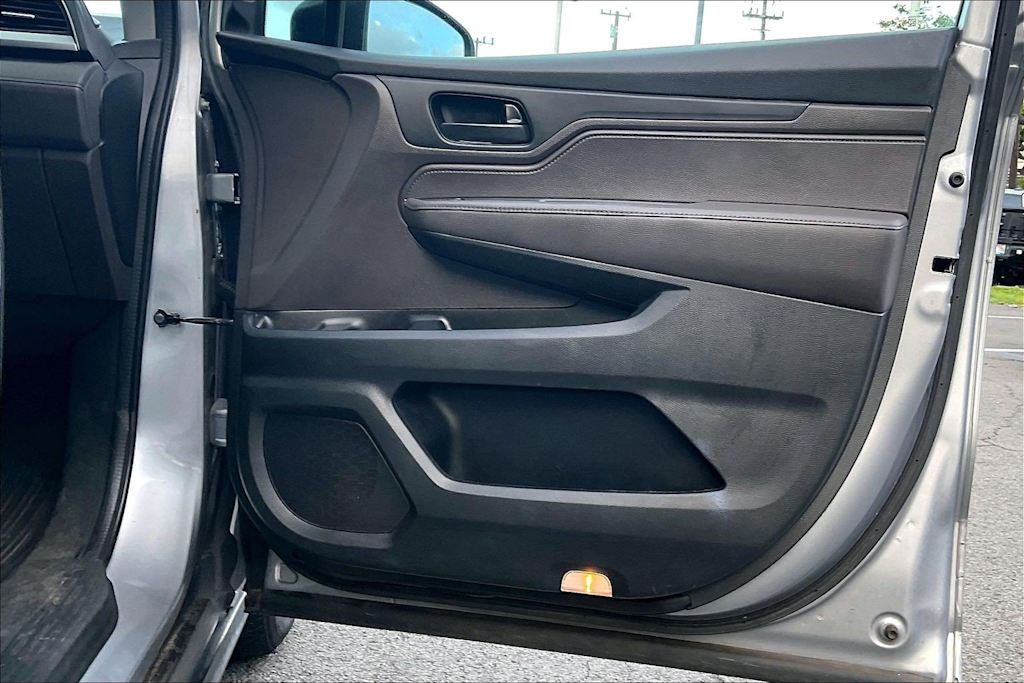 Thumbnail: 2018 Honda Odyssey - 28