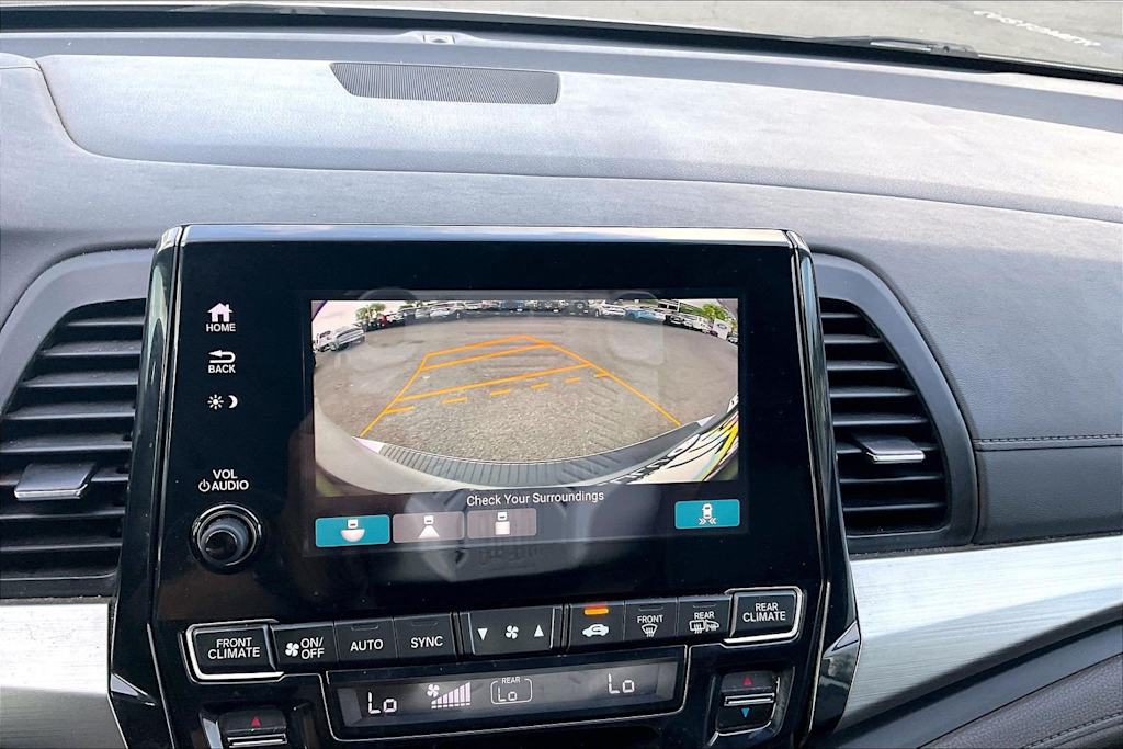 Thumbnail: 2018 Honda Odyssey - 26