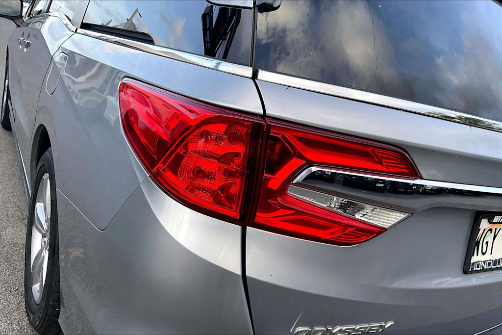 Thumbnail: 2018 Honda Odyssey - 32