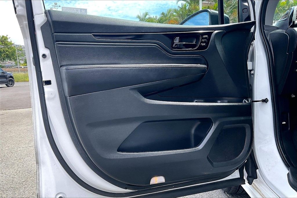 Thumbnail: 2023 Honda Odyssey - 27