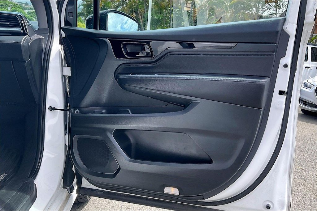 Thumbnail: 2023 Honda Odyssey - 28