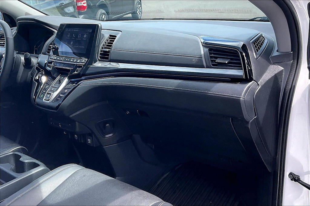Thumbnail: 2023 Honda Odyssey - 23