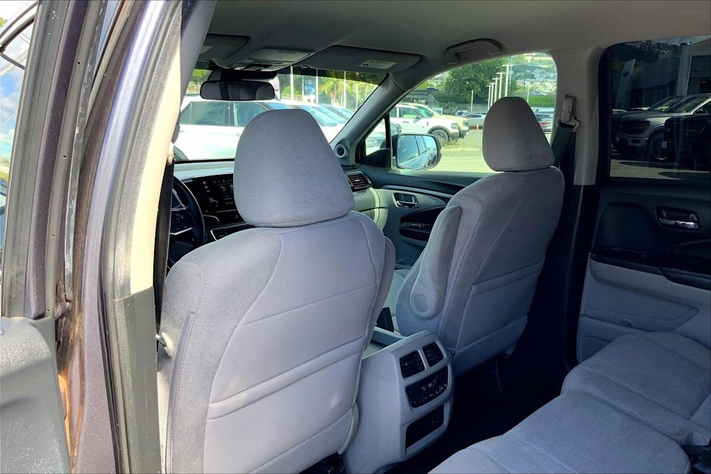 Thumbnail: 2020 Honda Pilot - 13