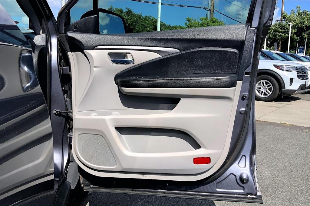 Thumbnail: 2020 Honda Pilot - 28