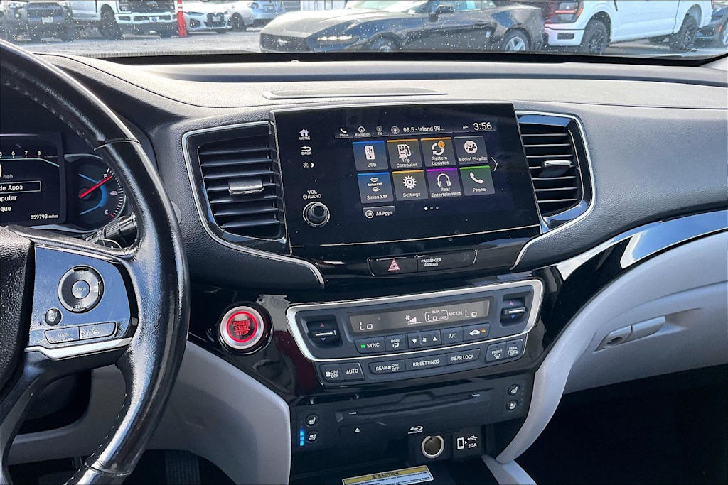 Thumbnail: 2019 Honda Pilot - 15
