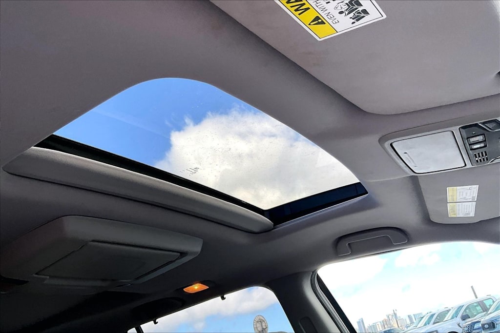 Thumbnail: 2019 Honda Pilot - 29