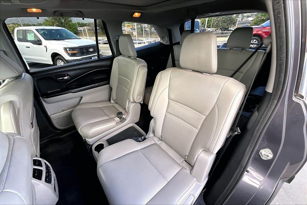 Thumbnail: 2019 Honda Pilot - 28
