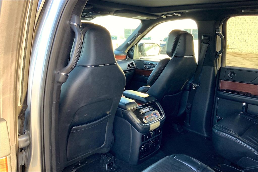 2021 Lincoln Navigator Reserve 13