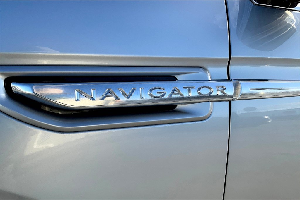 2021 Lincoln Navigator Reserve 7