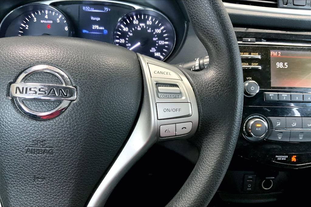 Thumbnail: 2016 Nissan Rogue - 25