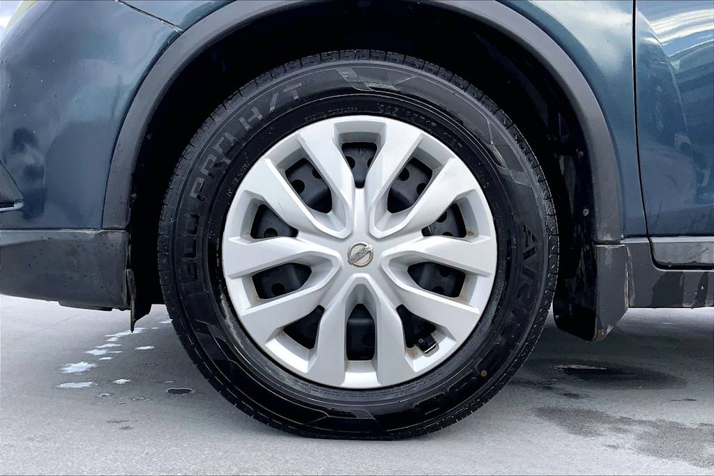 Thumbnail: 2016 Nissan Rogue - 8