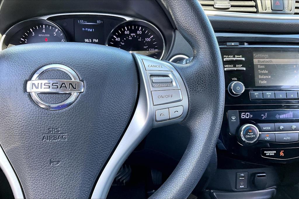 Thumbnail: 2016 Nissan Rogue - 25
